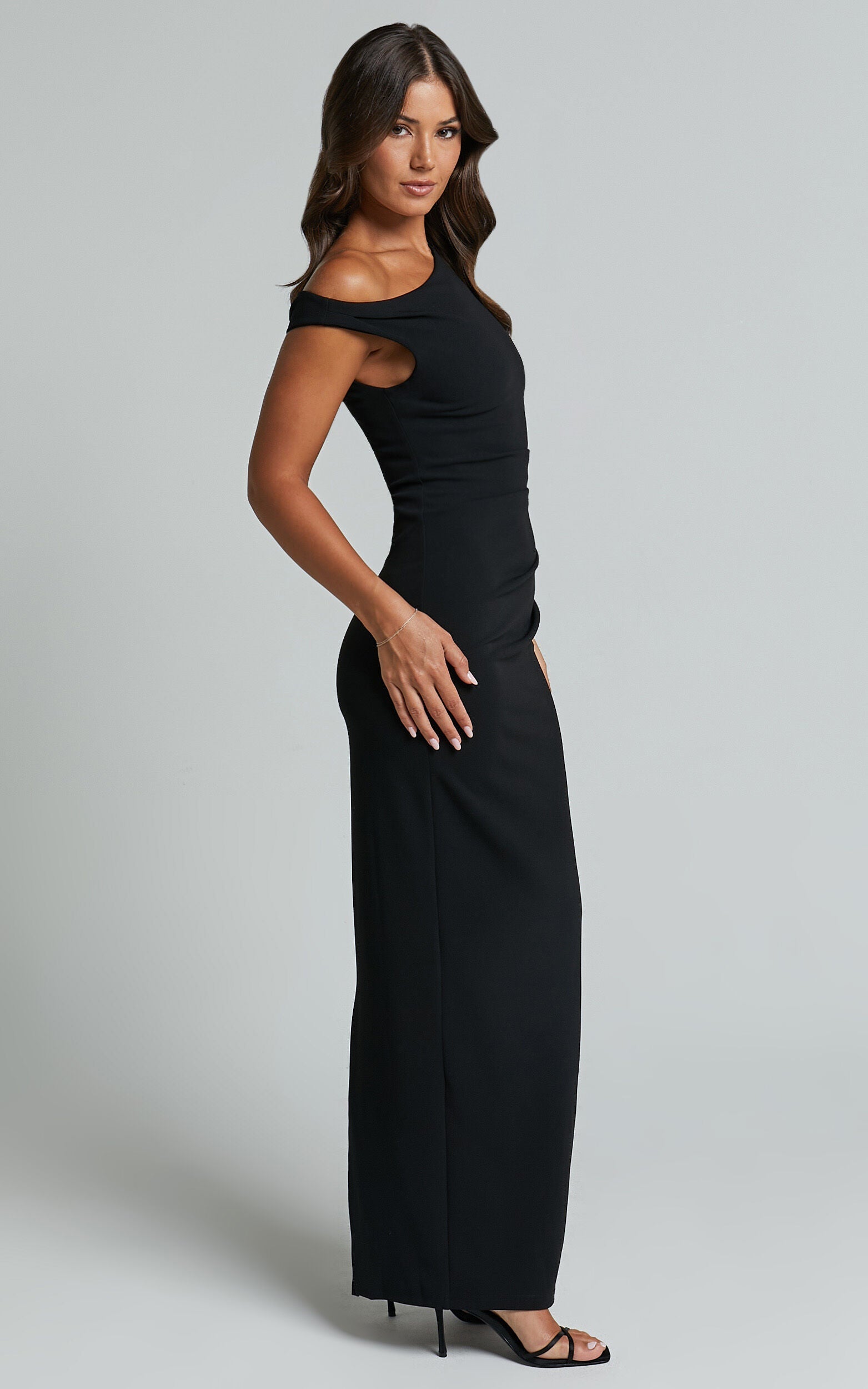 Genie Maxi Dress - Off The Shoulder Dress in Black